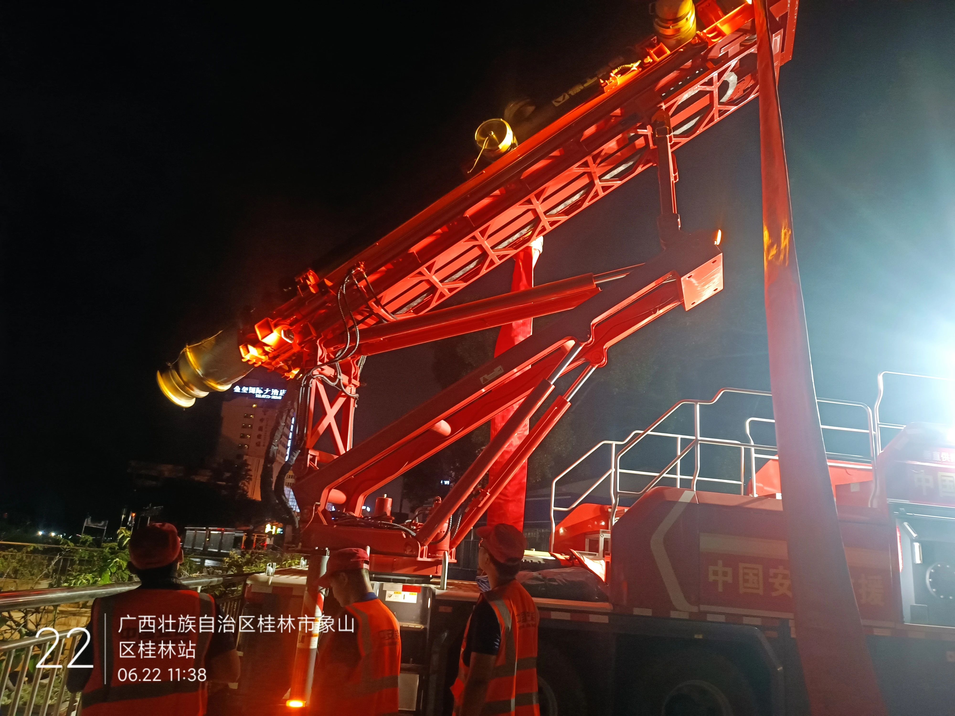 桂林洪水！总多台排涝应急装备全力迎战!