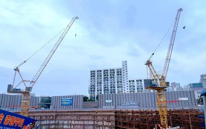 闪耀韩国 | 总塔机深耕海外高端市场