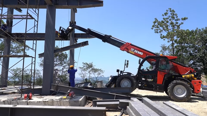 山区“变形记”！总XT4018K助力全钢寺庙建设